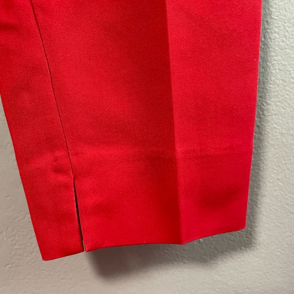 Zara cropped flat front side pockets red trousers. Size 2 - Picture 6 of 7